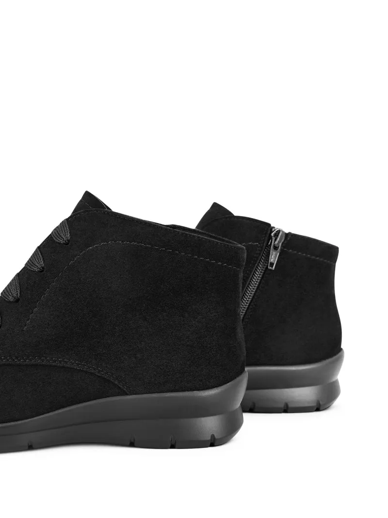 SANITA BLACK