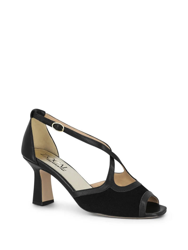 ZONDRIA BLACK
