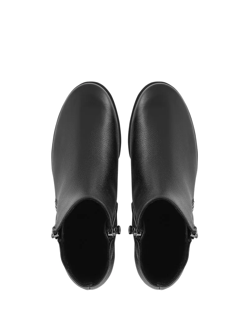 SABARA BLACK