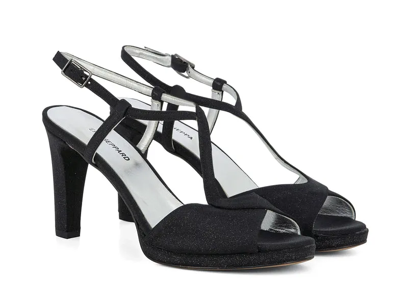 VENTURA BLACK