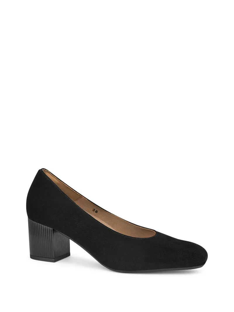 PENINSULA BLACK