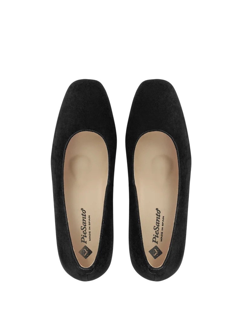PENINSULA BLACK