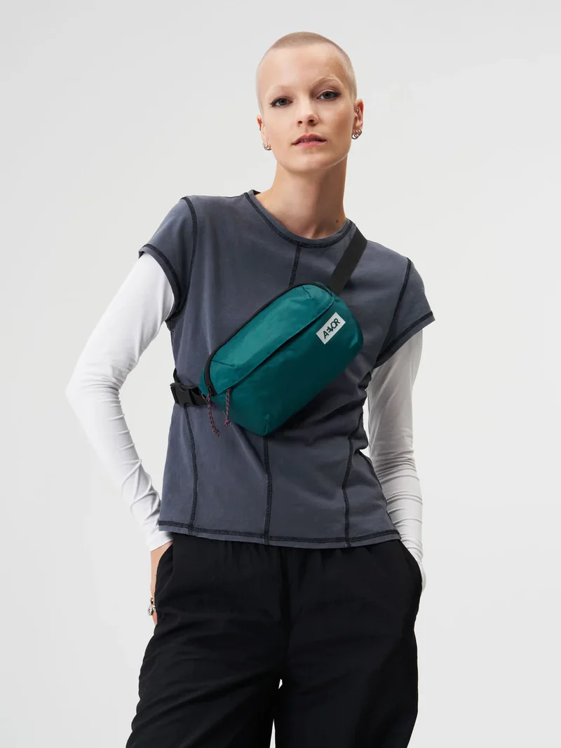 AEVOR Hip Bag Ease Ripstop evergreen