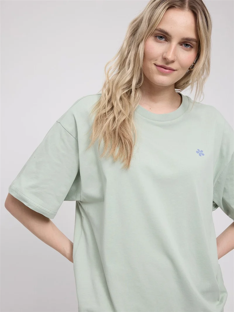 MAZINE Back Print T-Shirt light-aqua-courage