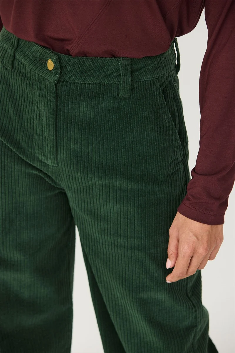 SKFK Hose Leartza dark green