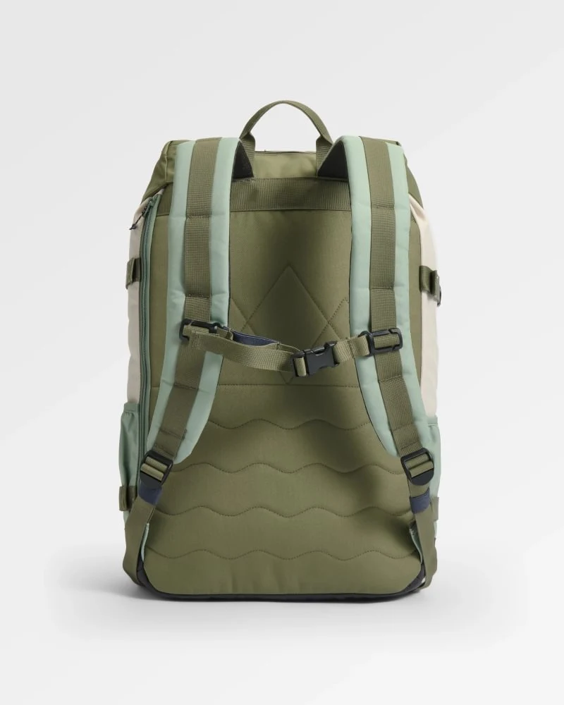 PASSENGER Boondocker Recycled 26L Backpack 2.0 pistachio/misty grey