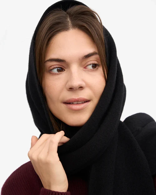 COLORFUL STANDARD Merino Wool Scarf deep black