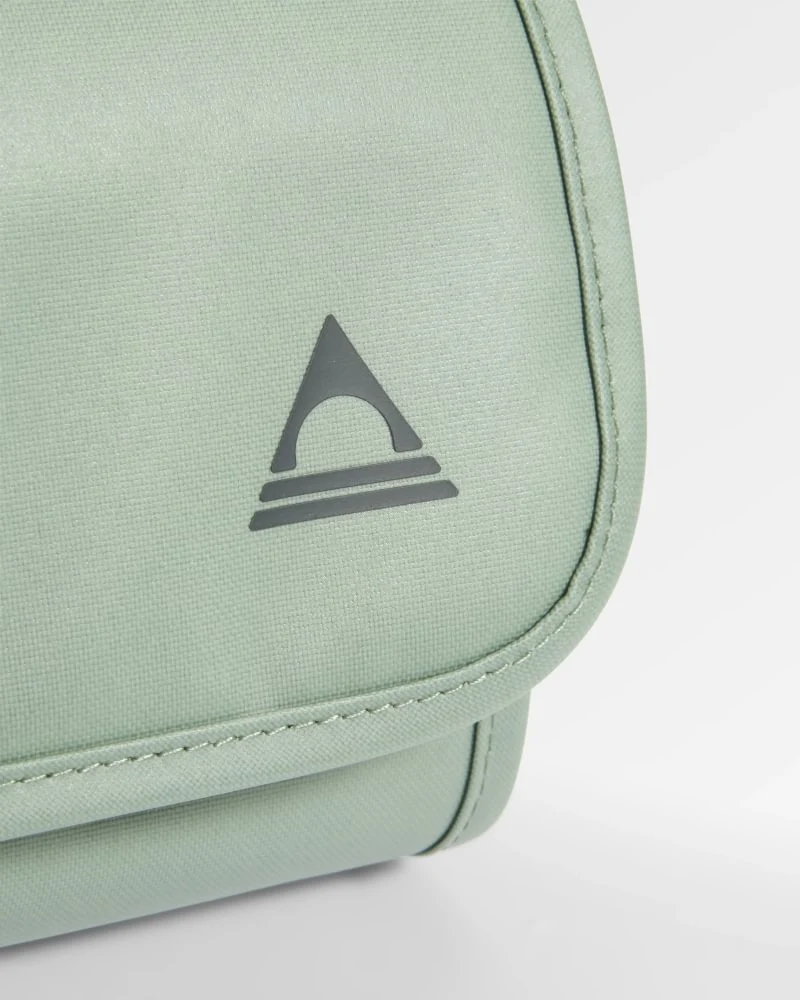 PASSENGER Drop Recycled Wash Kit pistachio