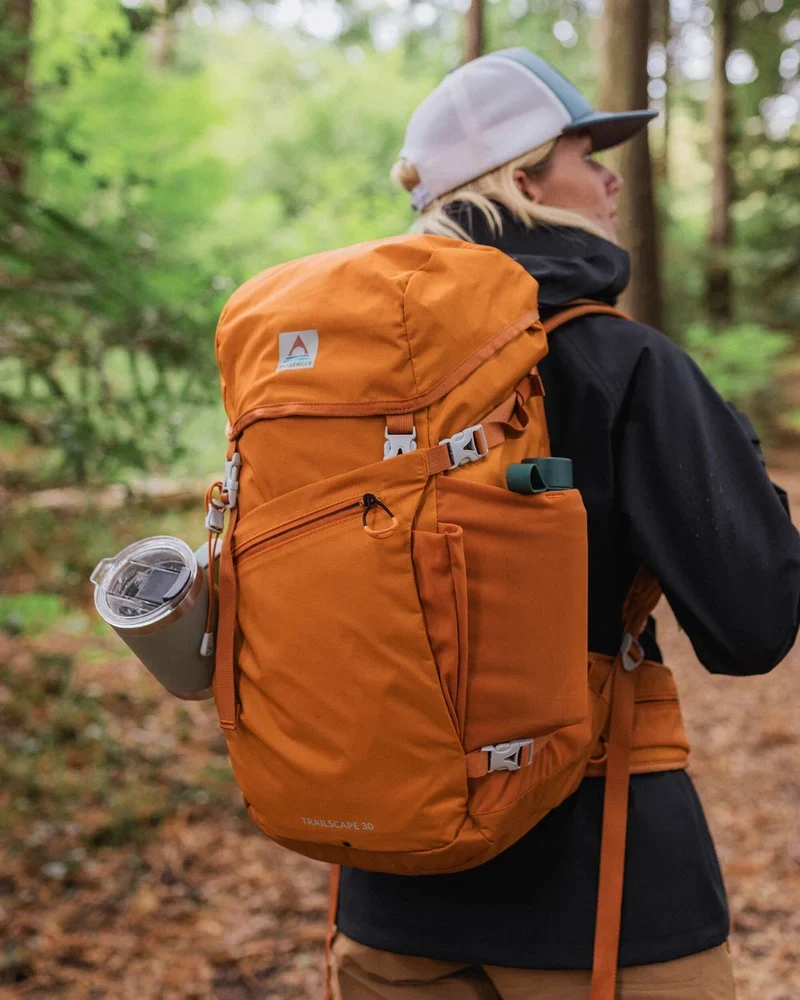 PASSENGER Trailscape Recycled 30L Backpack sunrise orange
