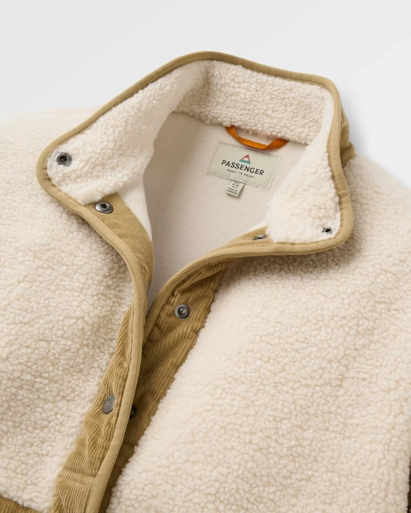 PASSENGER Clover Recycled Sherpa Fleece Jacket vintage white