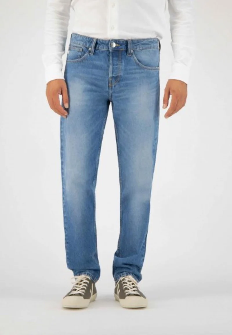 MUD JEANS Extra Easy fan stone