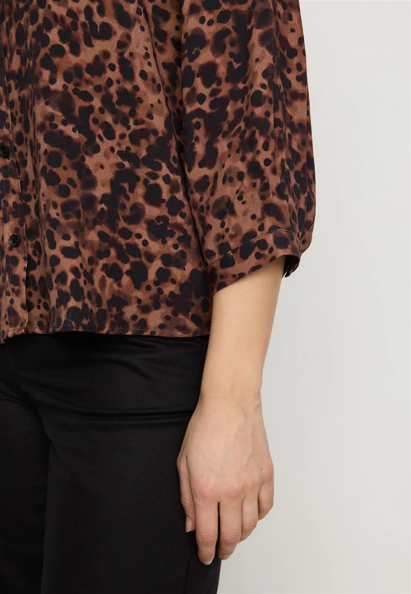 RECOLUTION Cypress Leo cognac brown
