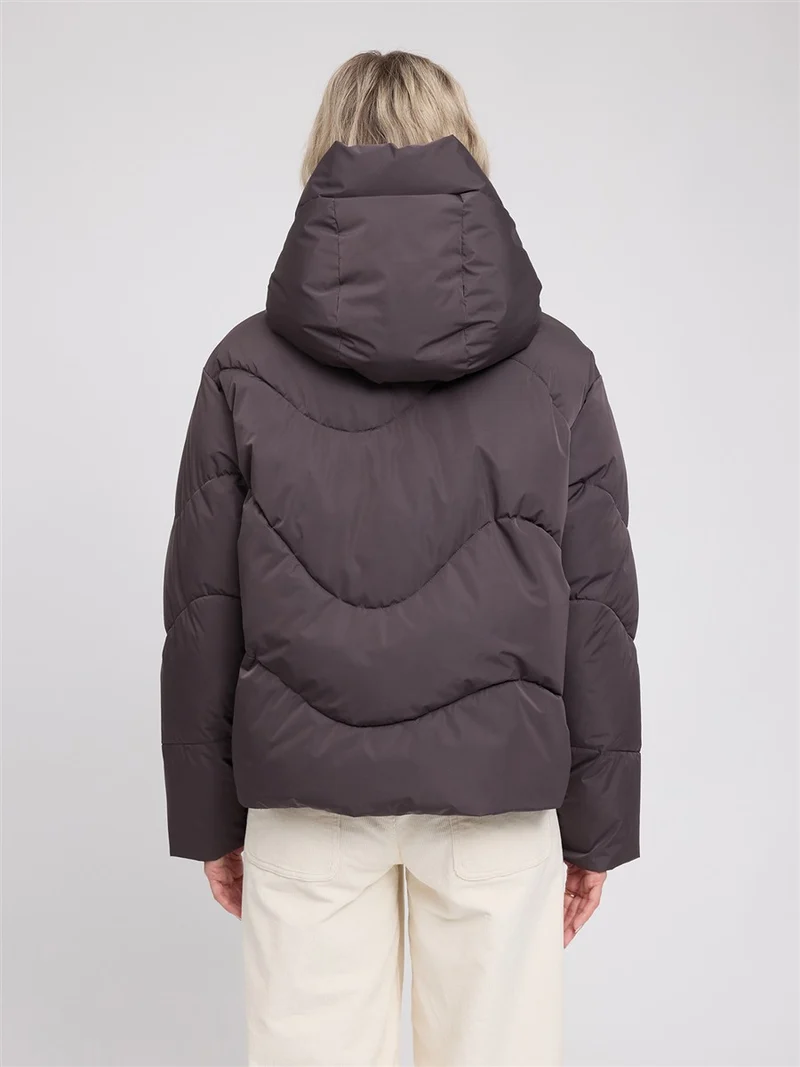 MAZINE Waves Quilt Short Puffer Jacket eggplant