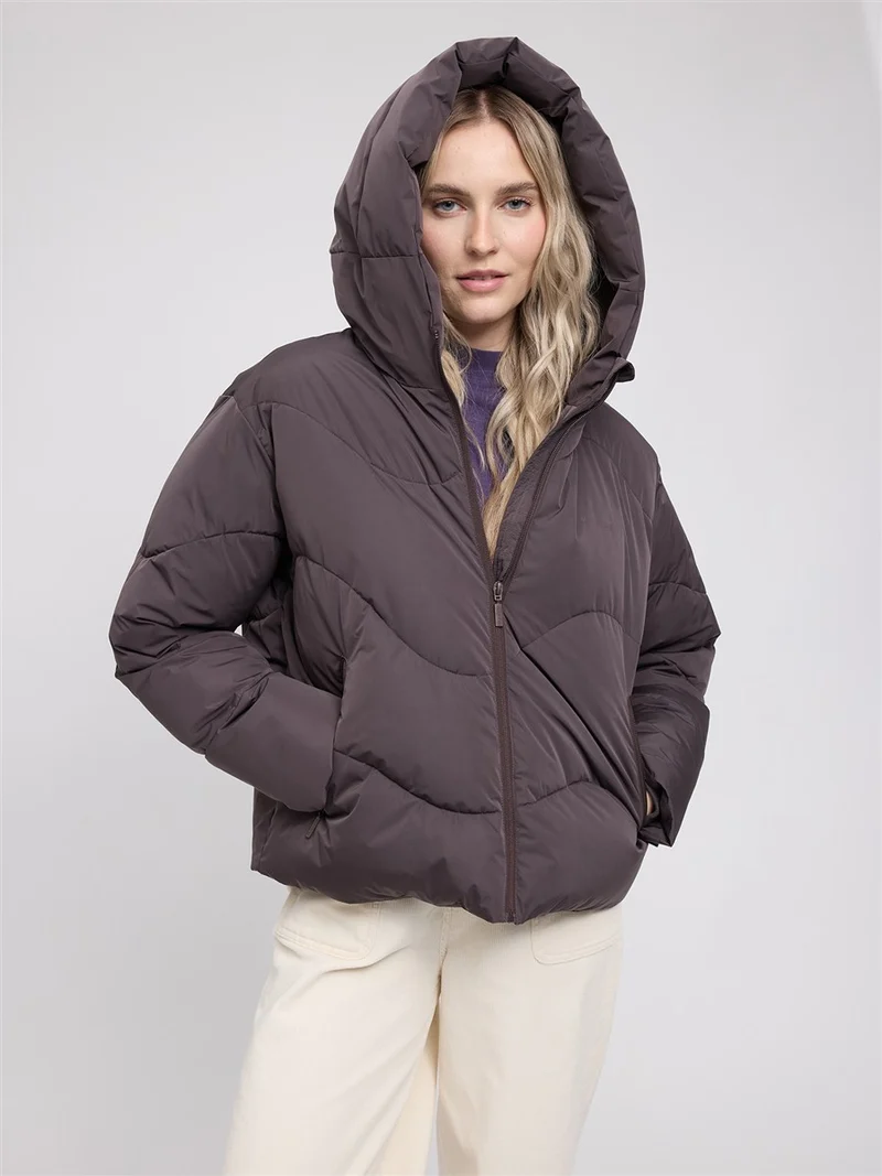 MAZINE Waves Quilt Short Puffer Jacket eggplant