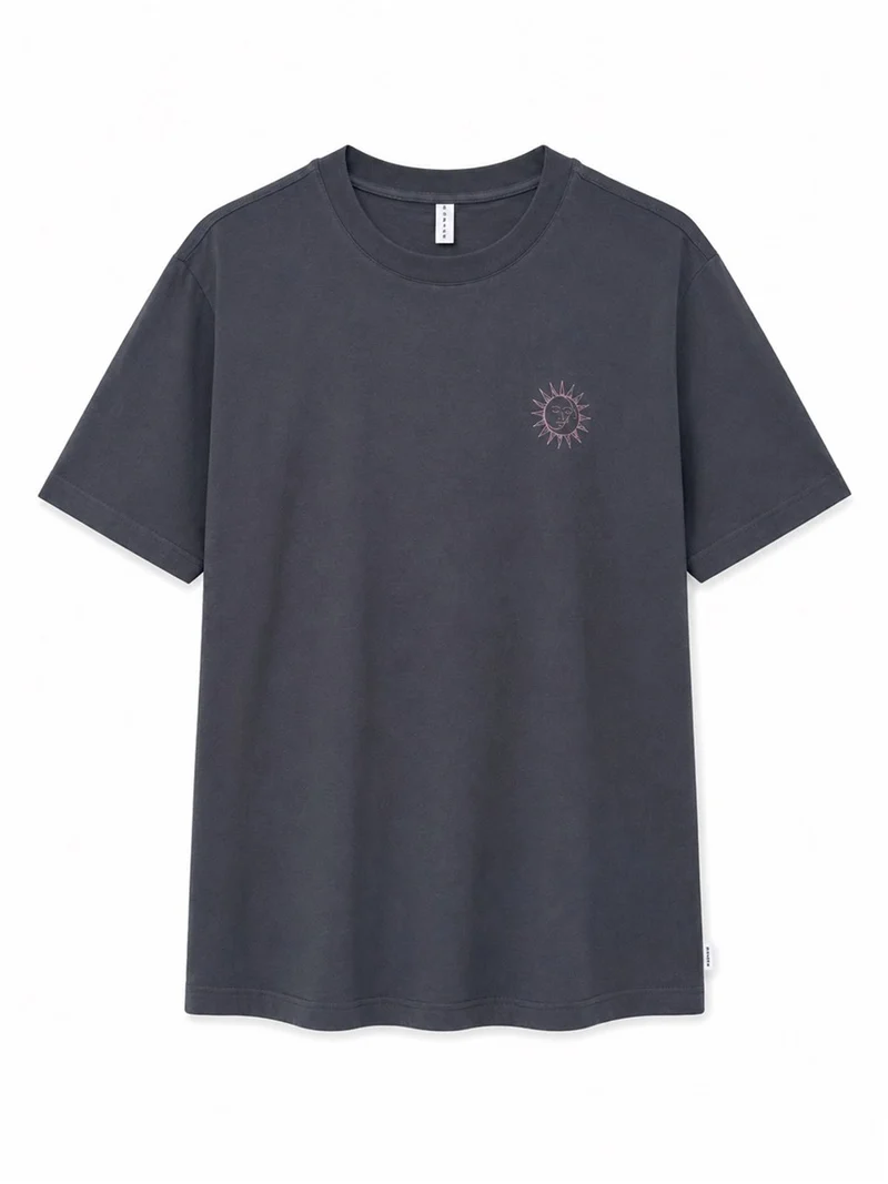 MAZINE Chest Print T-Shirt obsidian