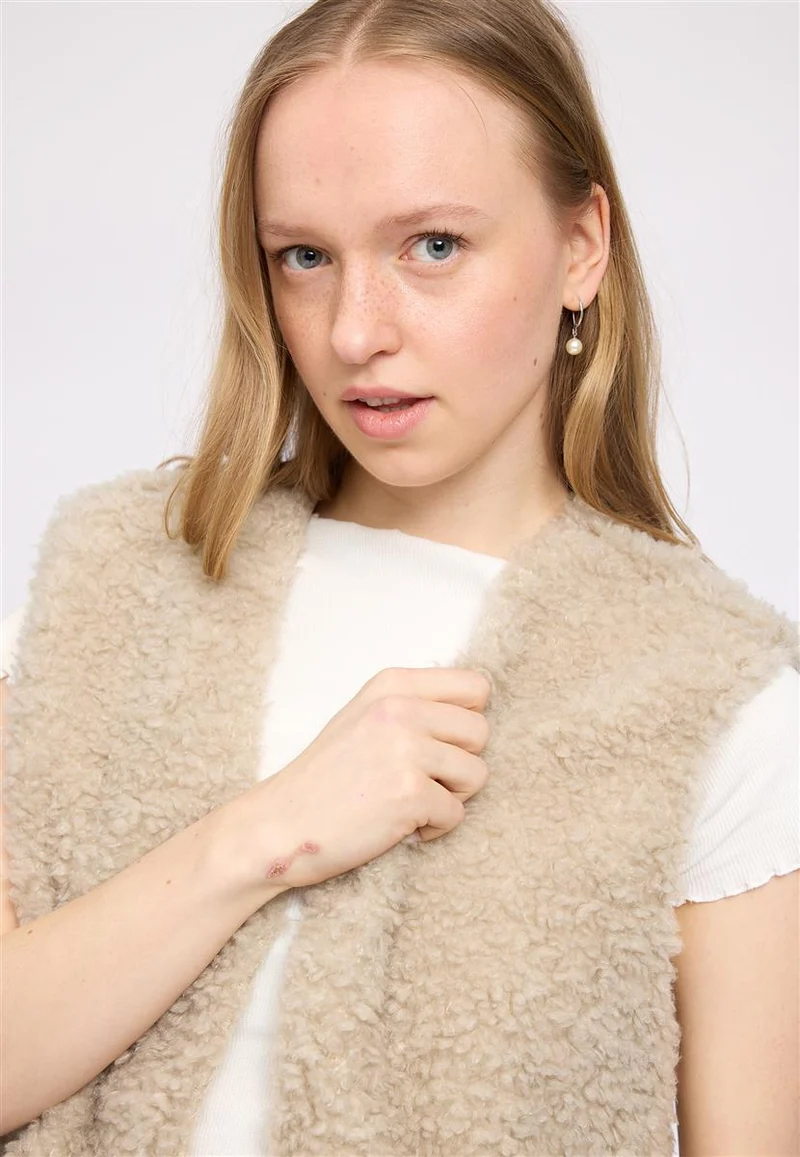 MAZINE Faux-Fur Vest natural