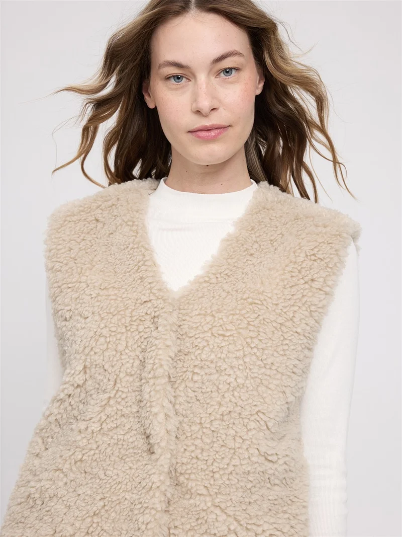 MAZINE Faux-Fur Vest natural