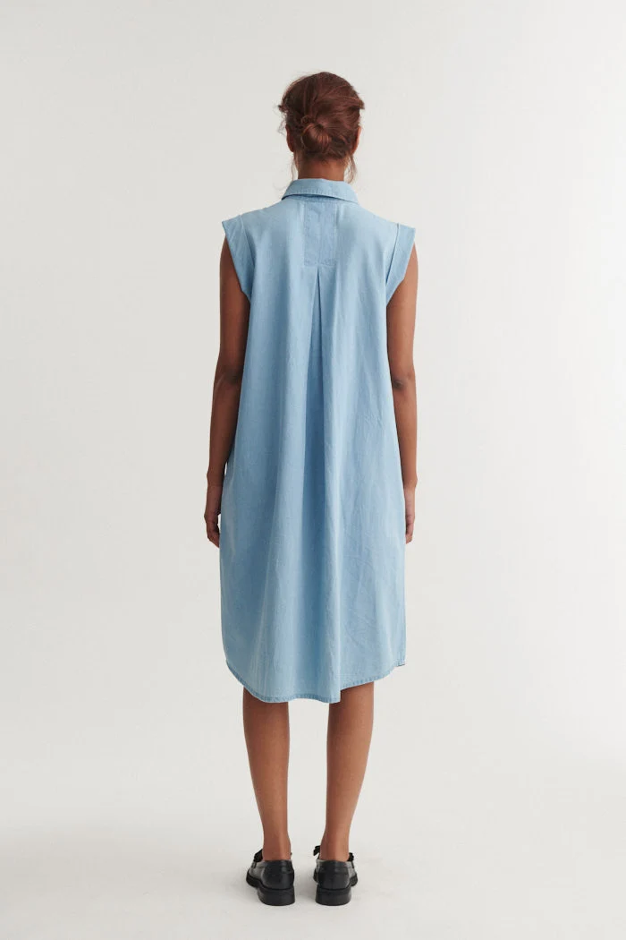 BASIC APPAREL Cody Dress light wash