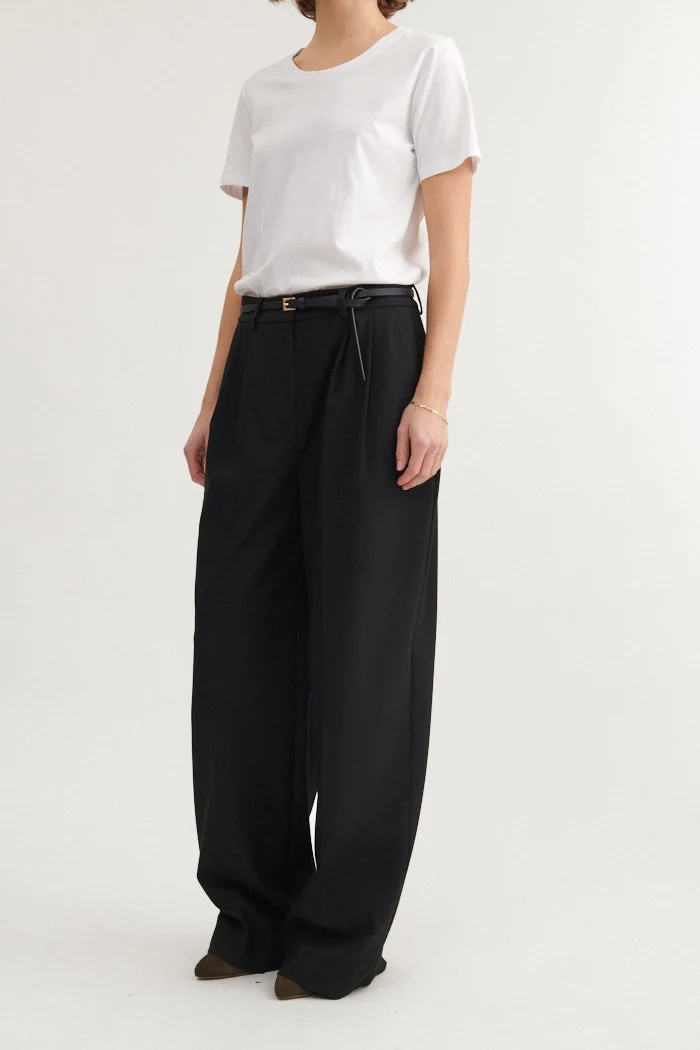 BASIC APPAREL Marjo Pants black