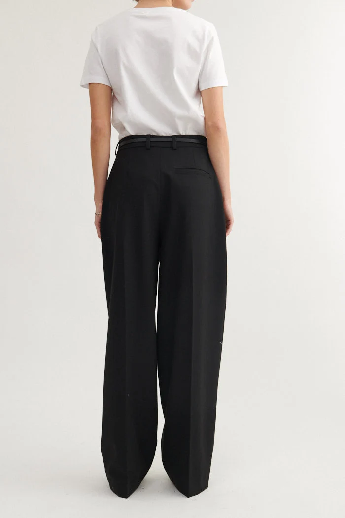 BASIC APPAREL Marjo Pants black