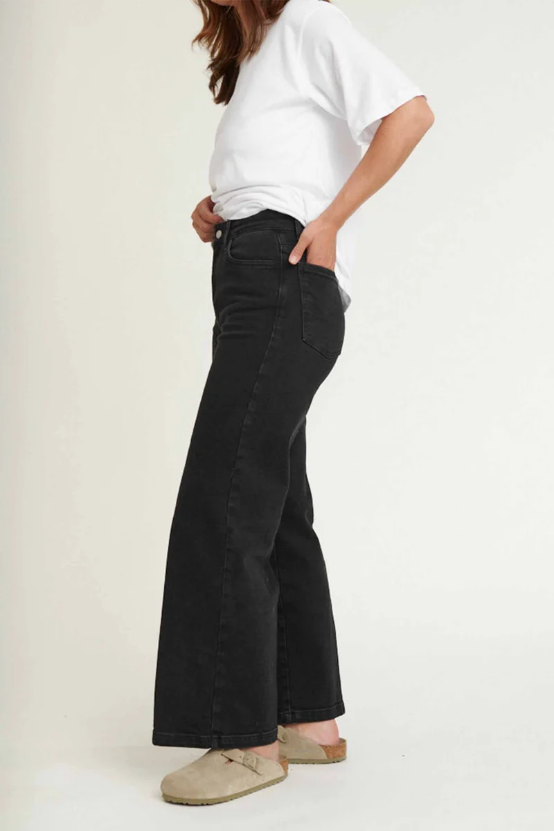 BASIC APPAREL Enya Jeans black