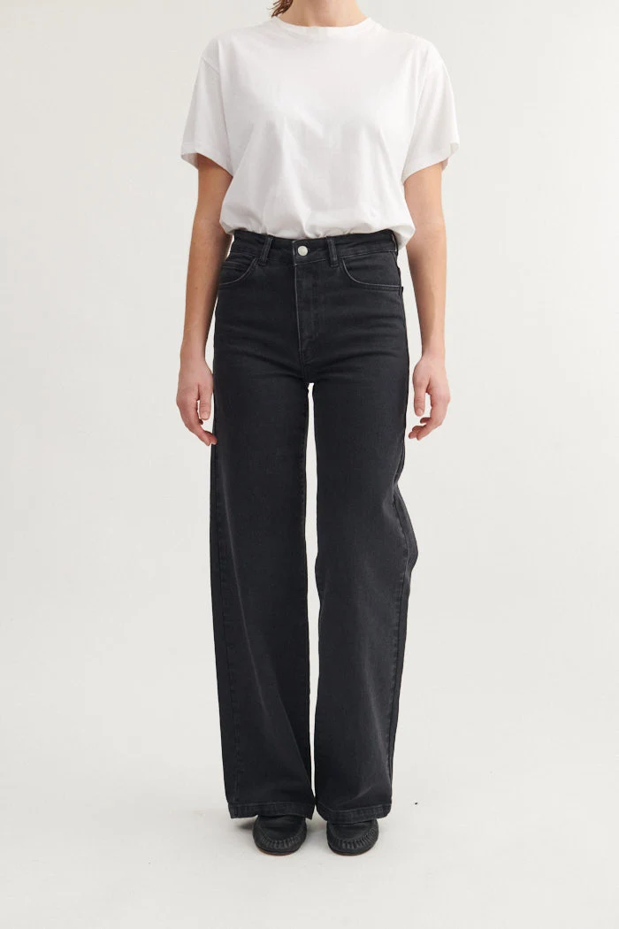BASIC APPAREL Enya Jeans black