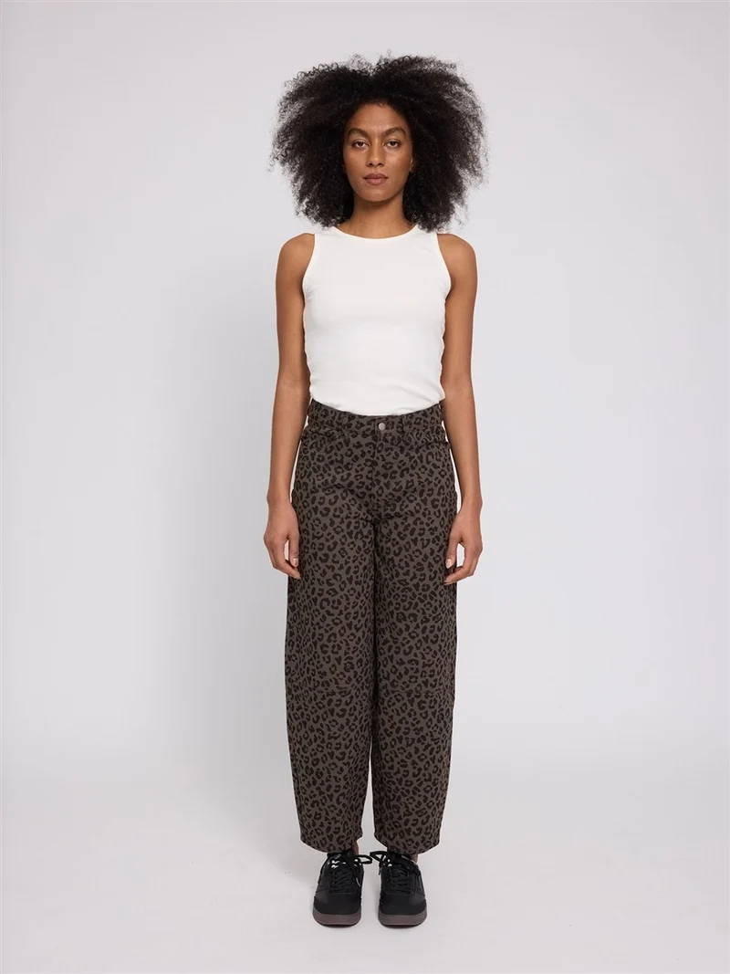 MAZINE Printed Barrel Leg Denim Pants chocolate-brown-printed