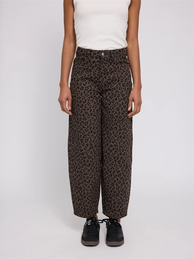MAZINE Printed Barrel Leg Denim Pants chocolate-brown-printed