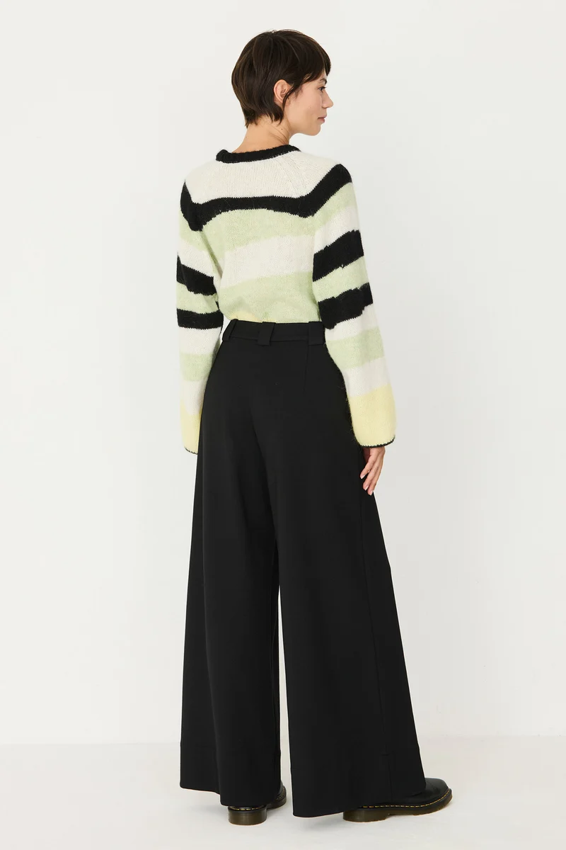SKFK Hose Nia black