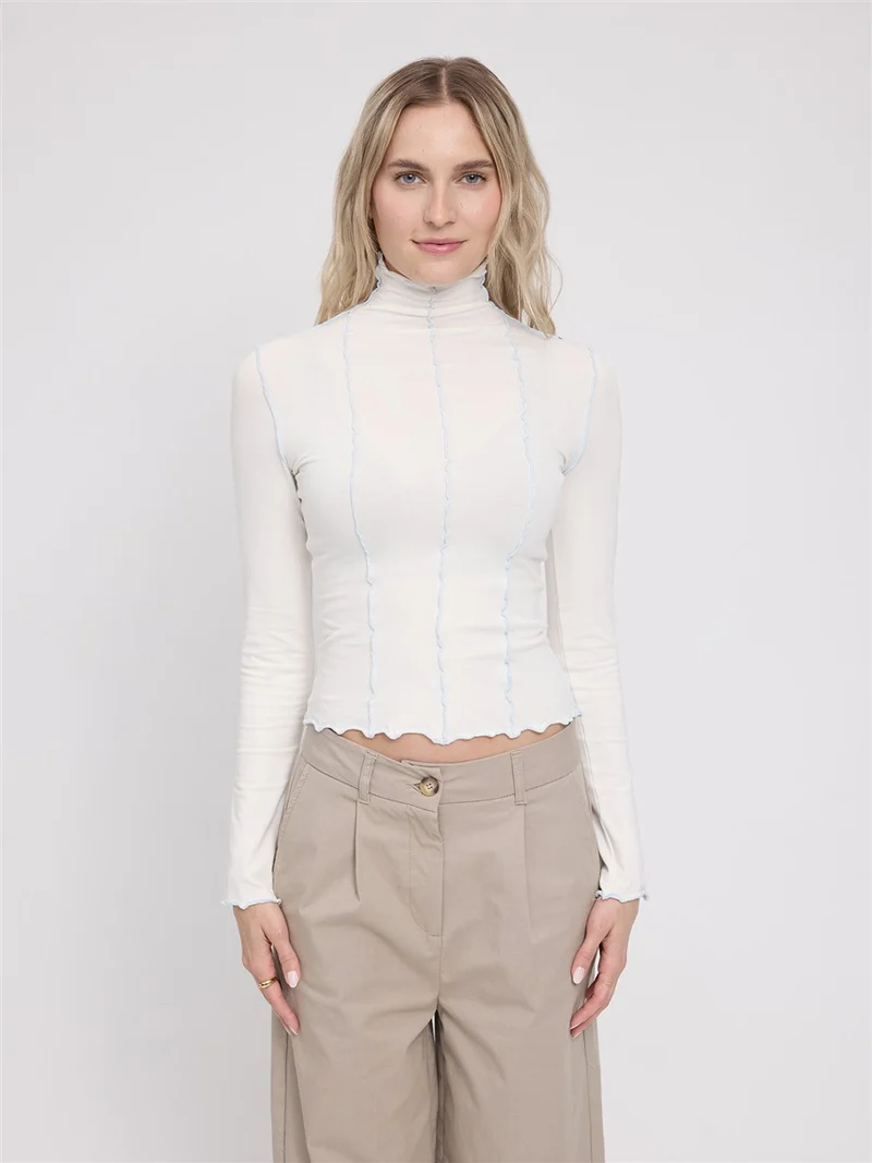 MAZINE Babylock Hems Turtleneck Longsleeve offwhite