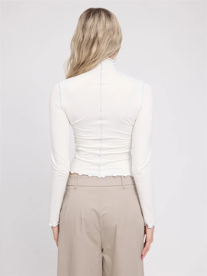 MAZINE Babylock Hems Turtleneck Longsleeve offwhite