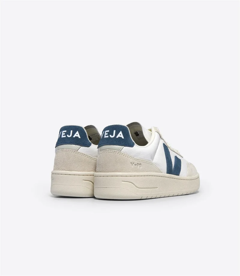 VEJA V-90 o.t. leather extra-white-california