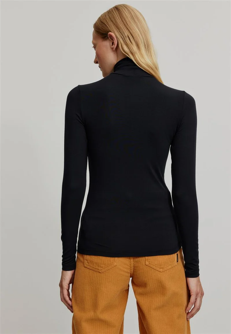 RECOLUTION Nobelis black