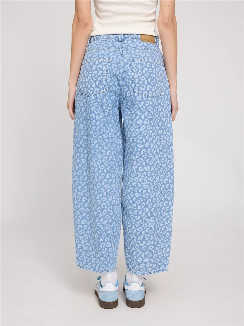 MAZINE Printed Barrel Leg Denim Pants light blue wash/printed