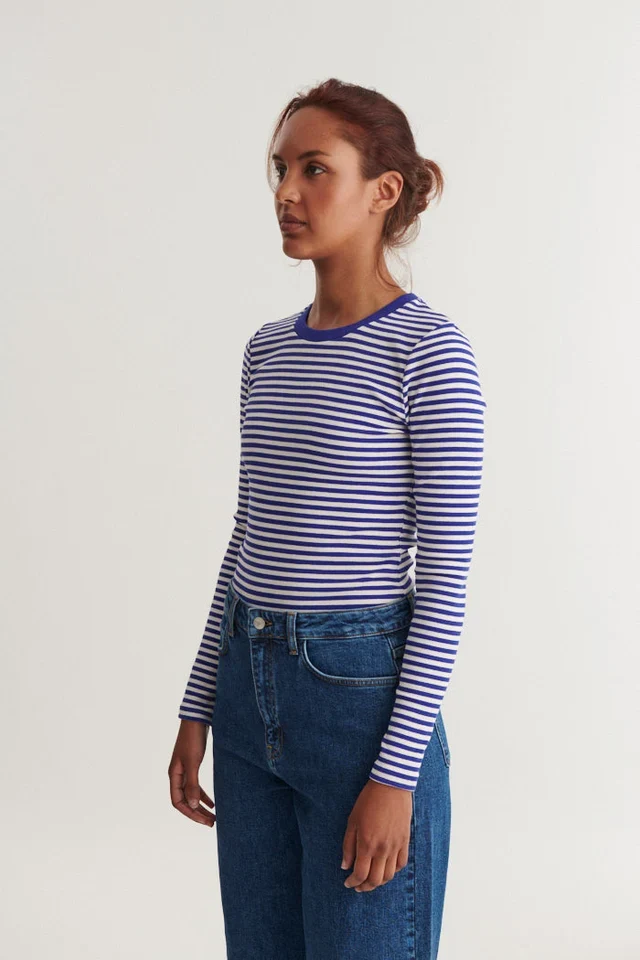 BASIC APPAREL Ludmilla Ls Tee sodalite blue / whisper white