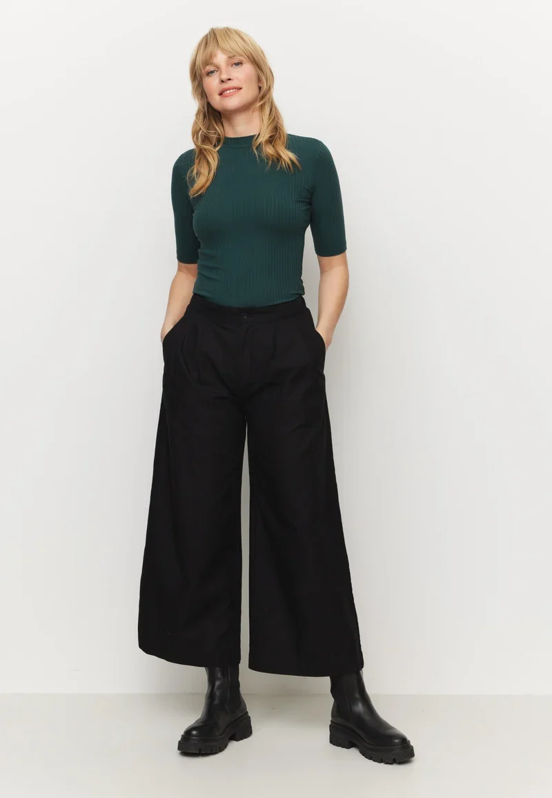 RECOLUTION Dandelion deep green
