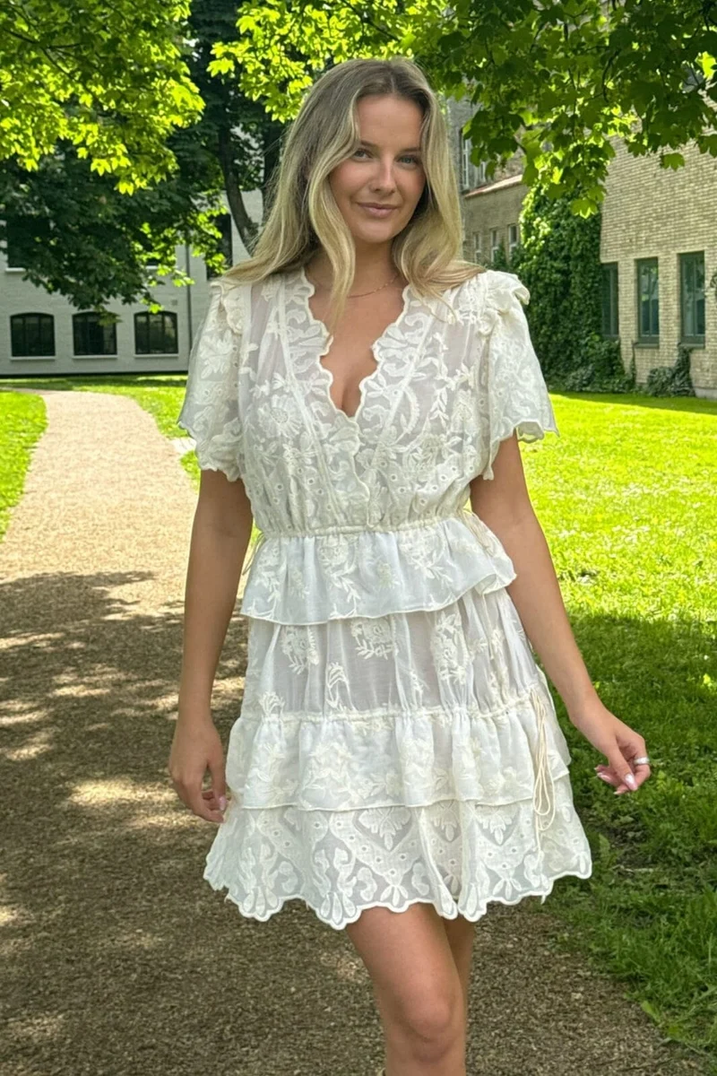 BYIC - Ellinoric Lace Layer Dress - vw Vintage White