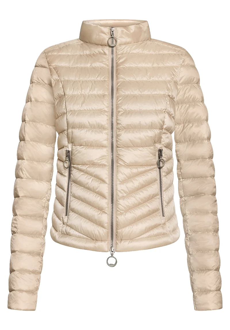 Jacke Watte