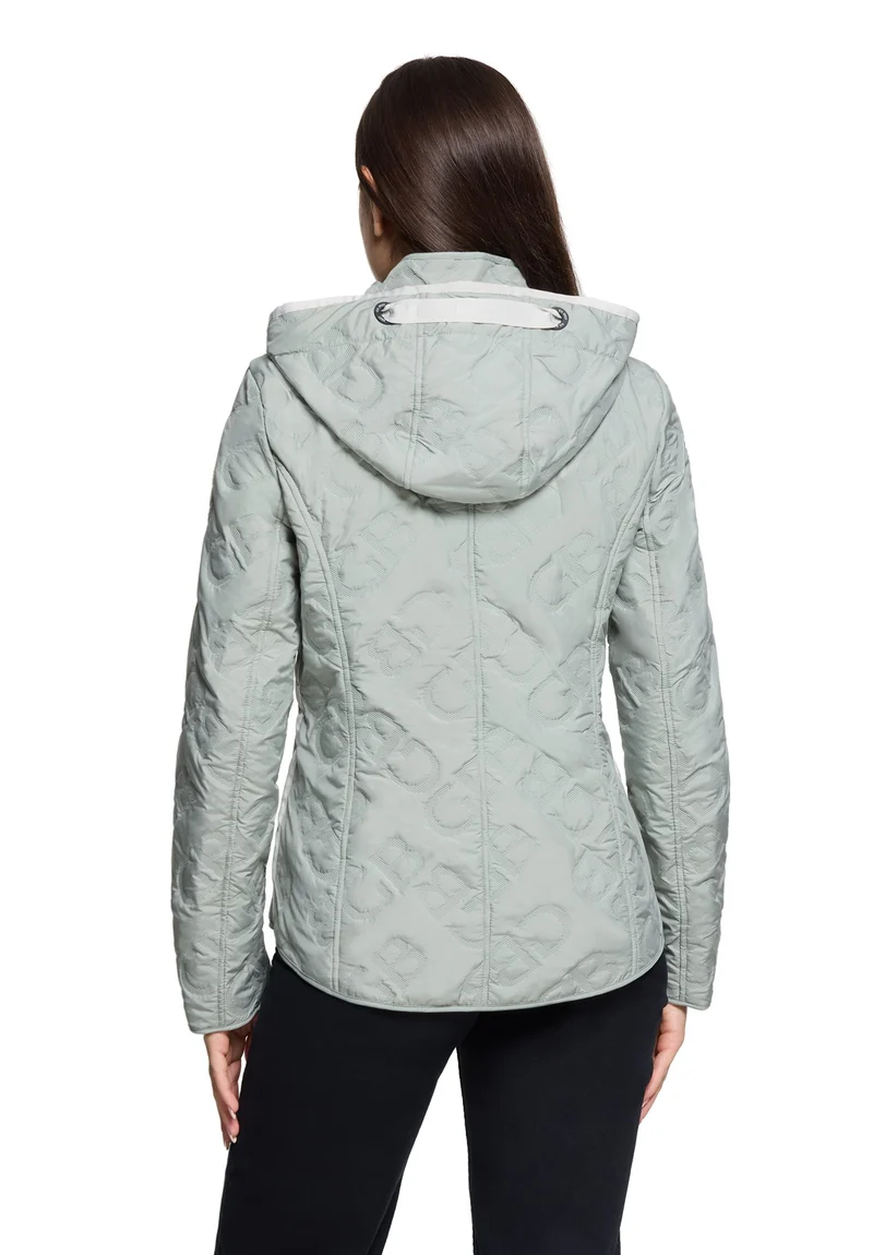 Jacke Watte