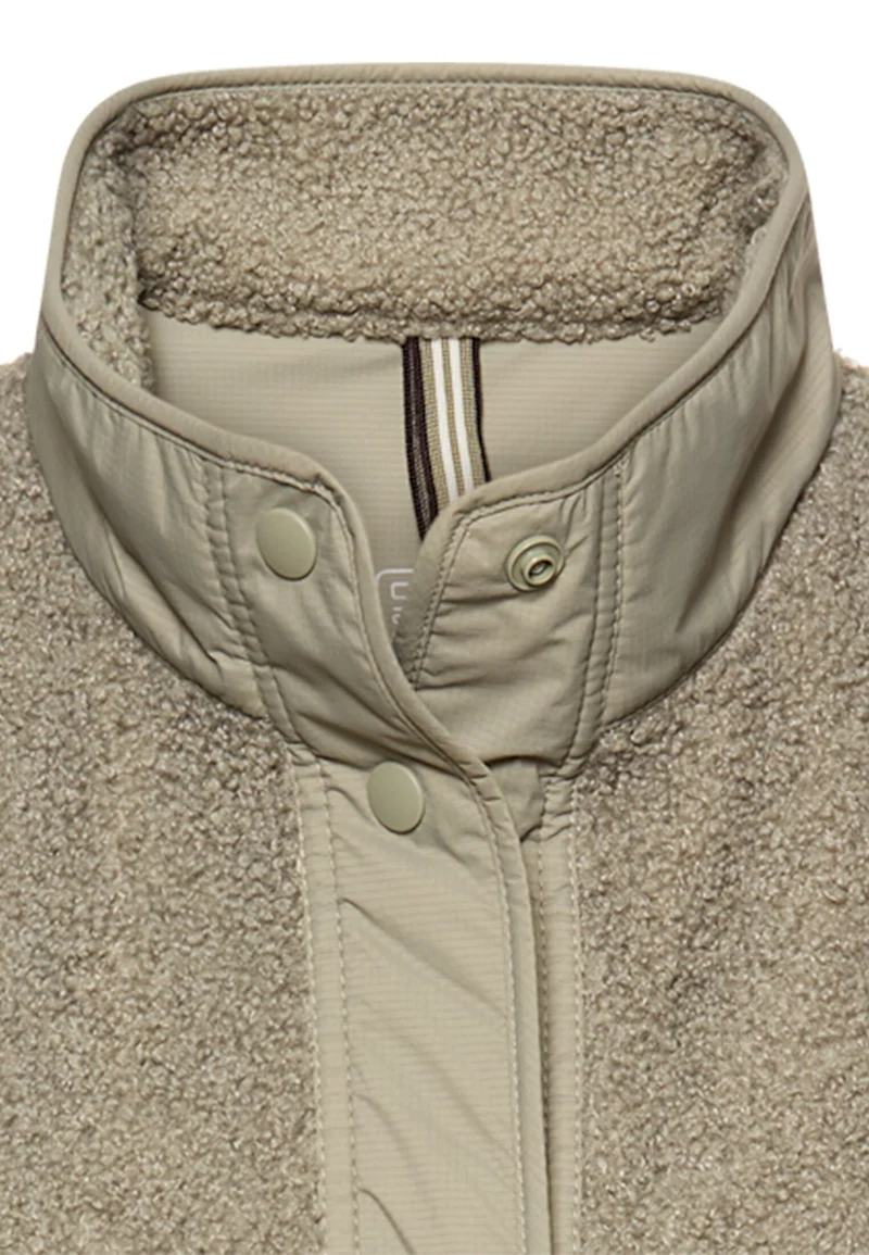 Outdoor Vests