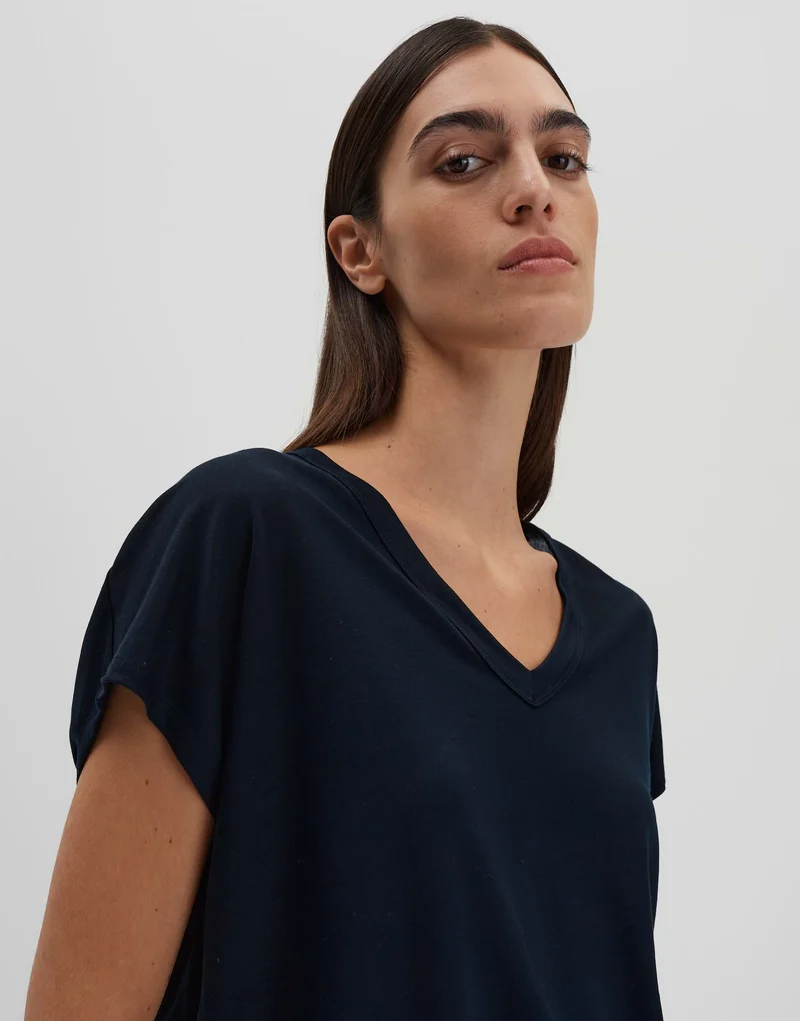 Kanja vneck