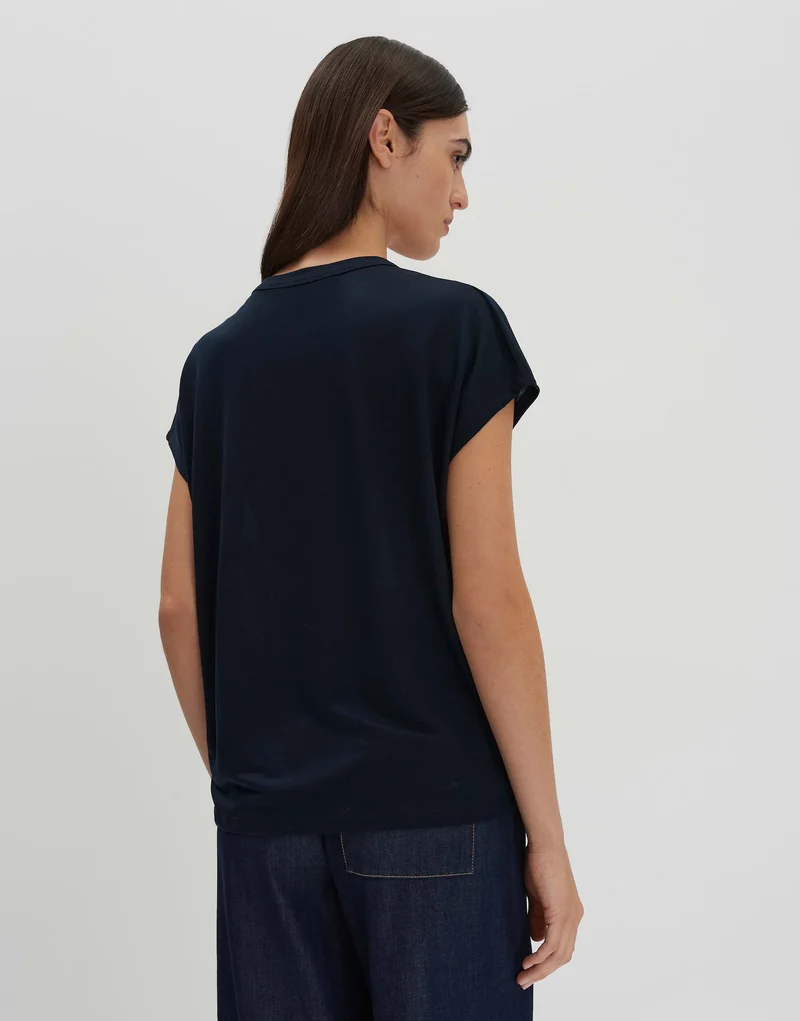 Kanja vneck