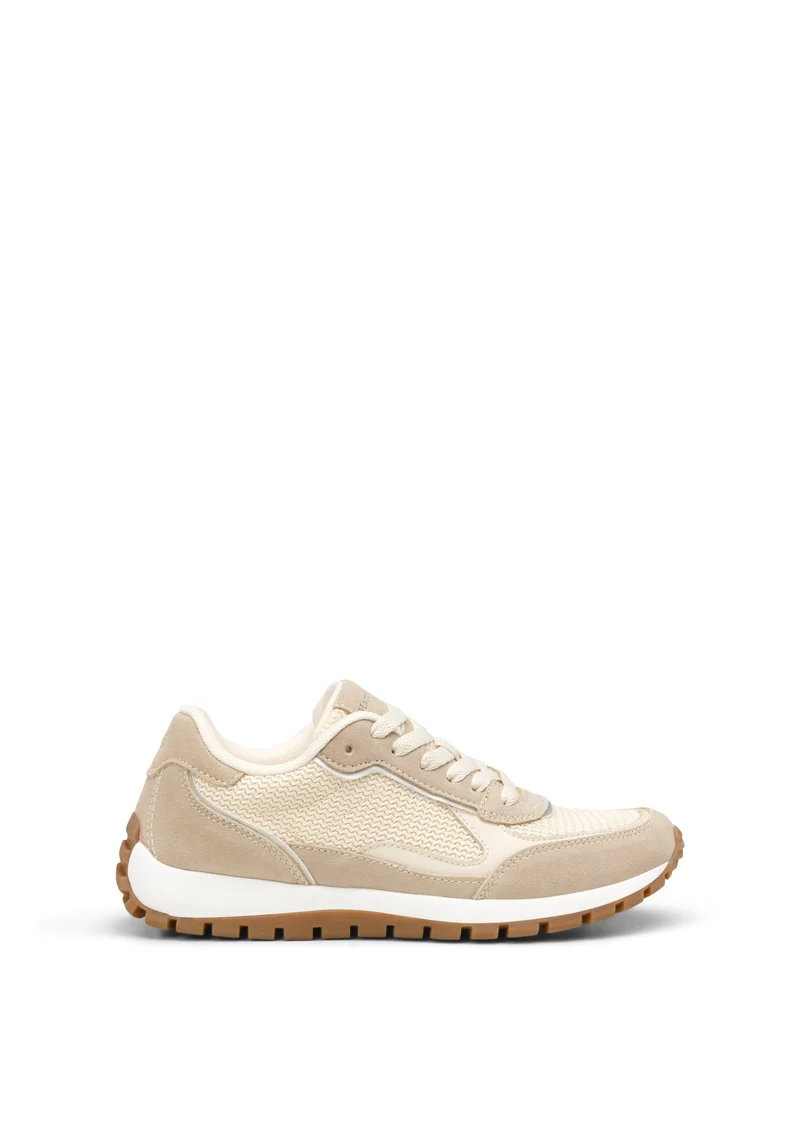 Sneaker
