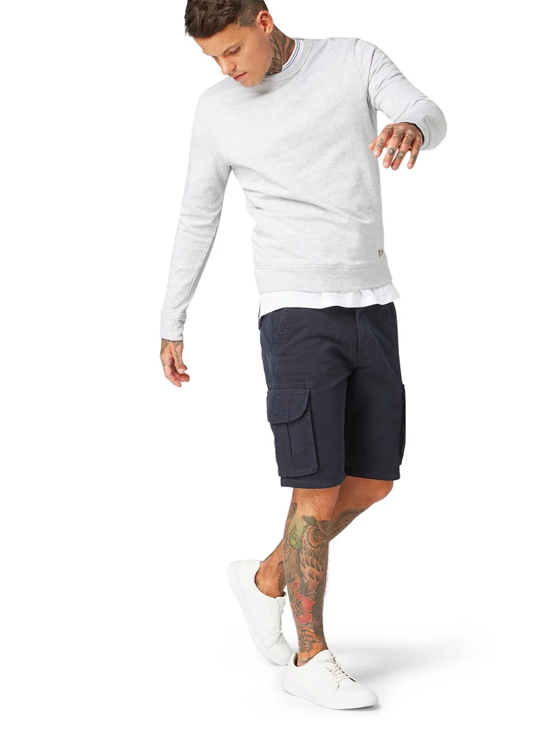 cargo shorts garment dyed