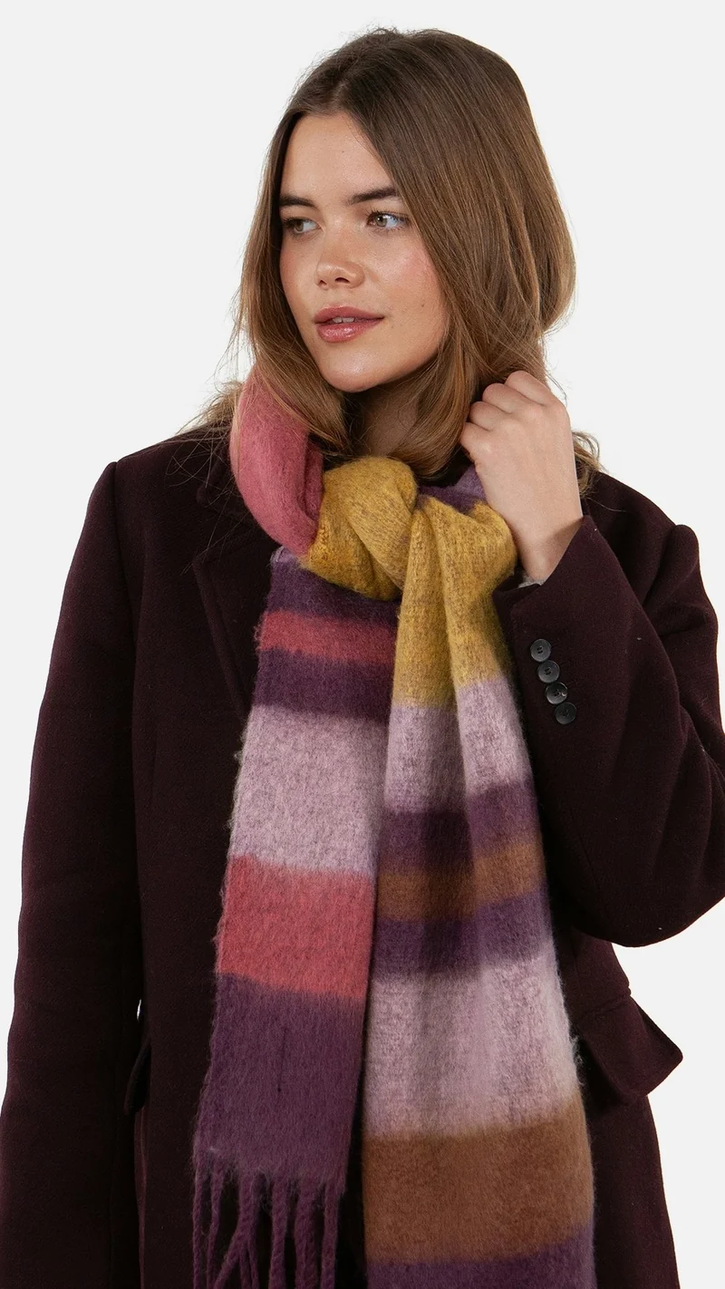 Eluzabeth Scarf