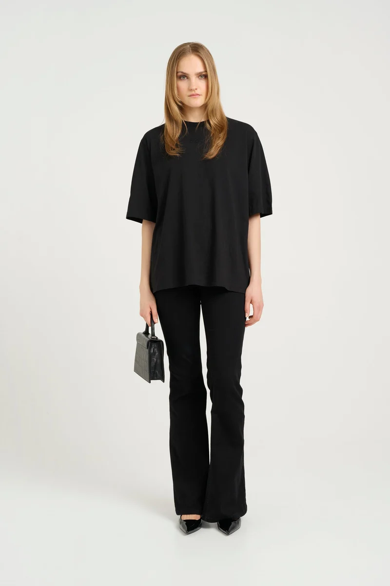 Gestuz - Simmagz Emb Tee 10909865 - 100017 - Black