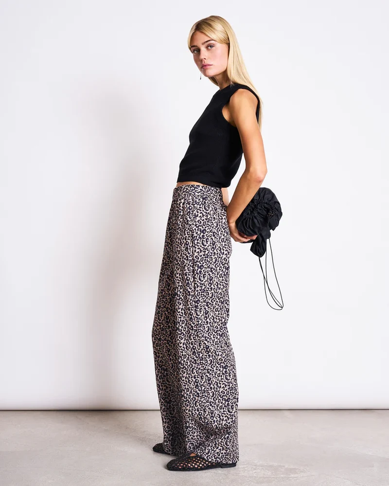 JAN'N JUNE Soby leo print