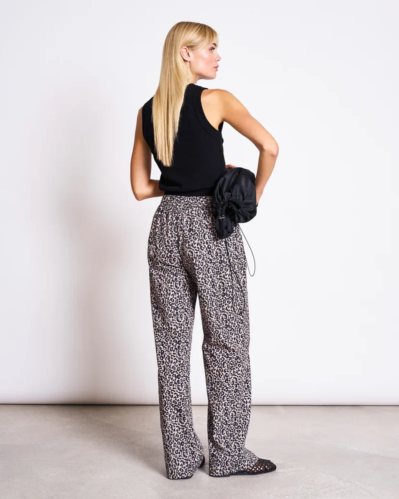 JAN'N JUNE Soby leo print