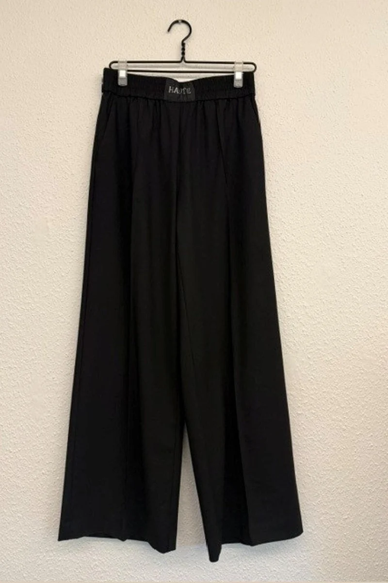 Haute L'Amitié - Tailor Track Pant Hl10895 - Black