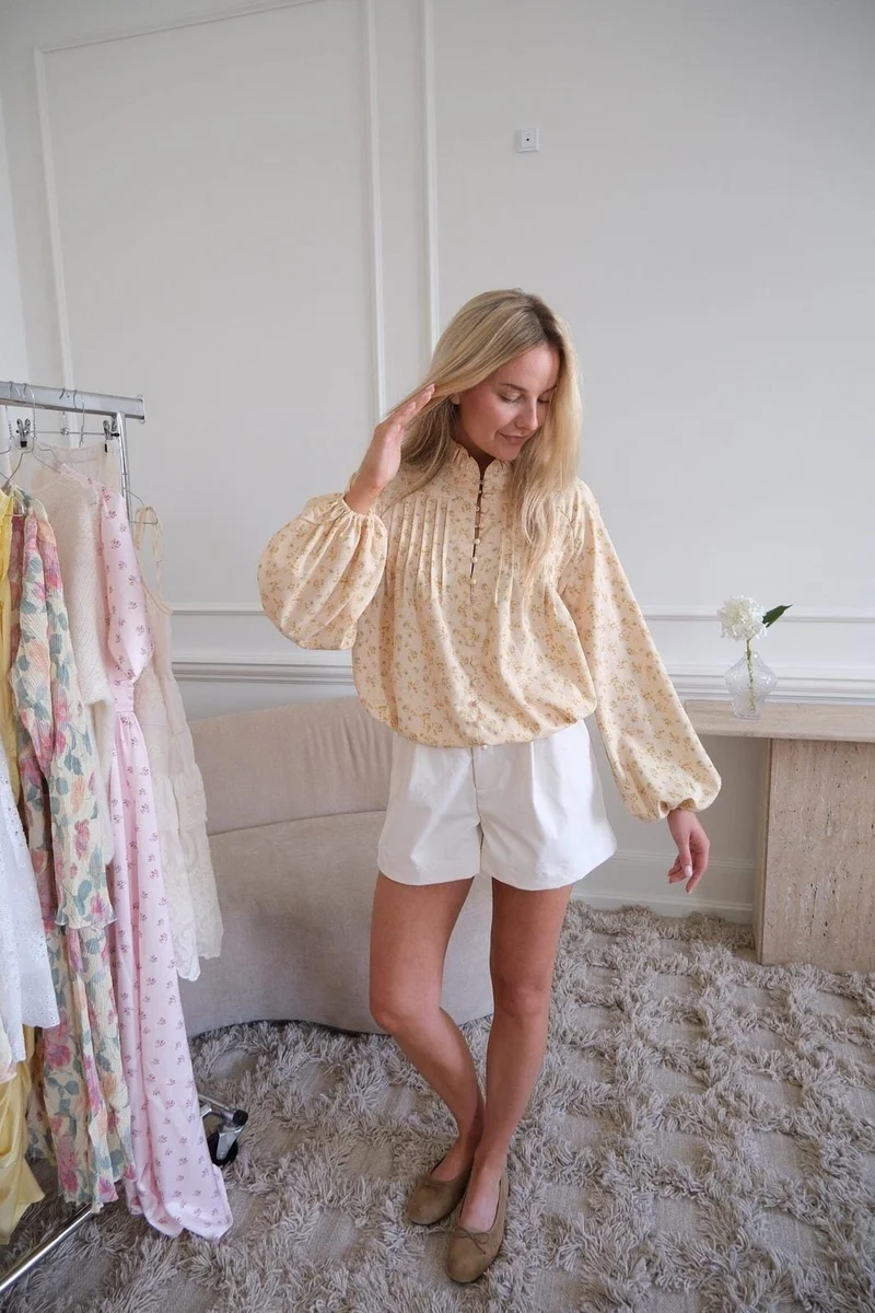 BYIC x Molly&My - Ingeborgic Shirt A23929 - Yellow Flower Print